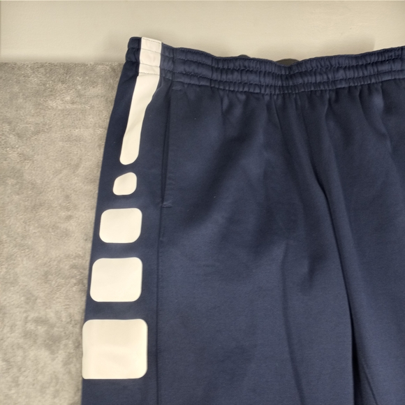 NIKE ELITE STRIPE BASKETBALL Men's Pants (SIZE L) - Picture 4 of 12